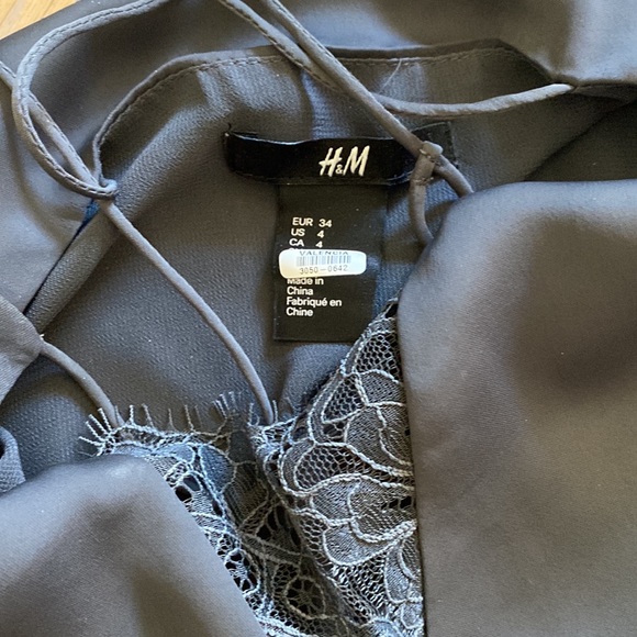 H&M Dress - Picture 4 of 6